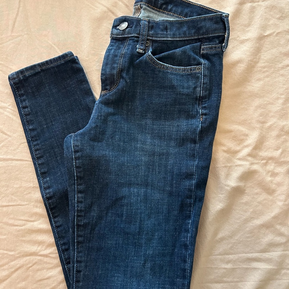 GAP Women's Skinny Jeans - Dark Blue